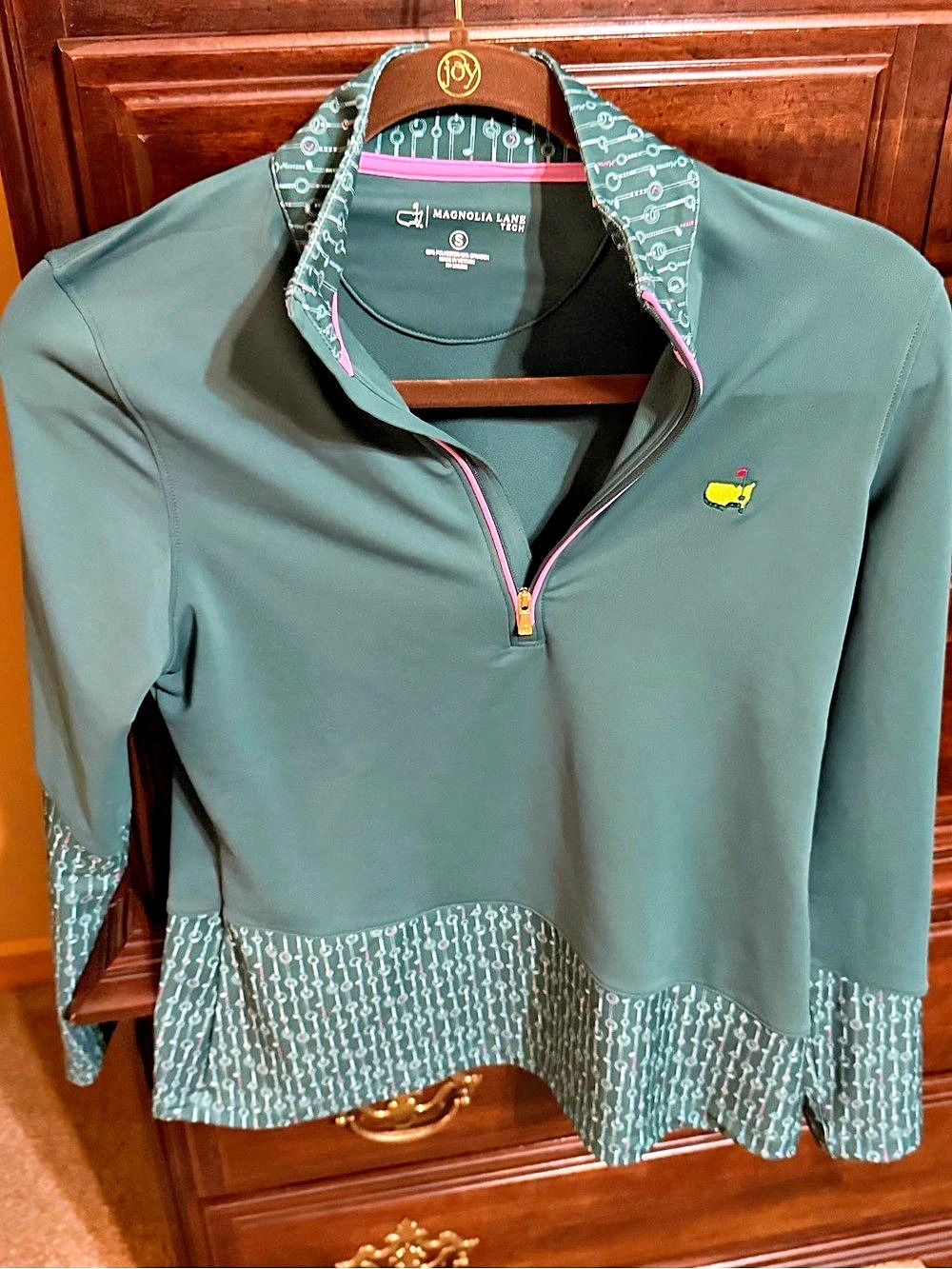 Master’s Green Patterned Quarter-Zip Top